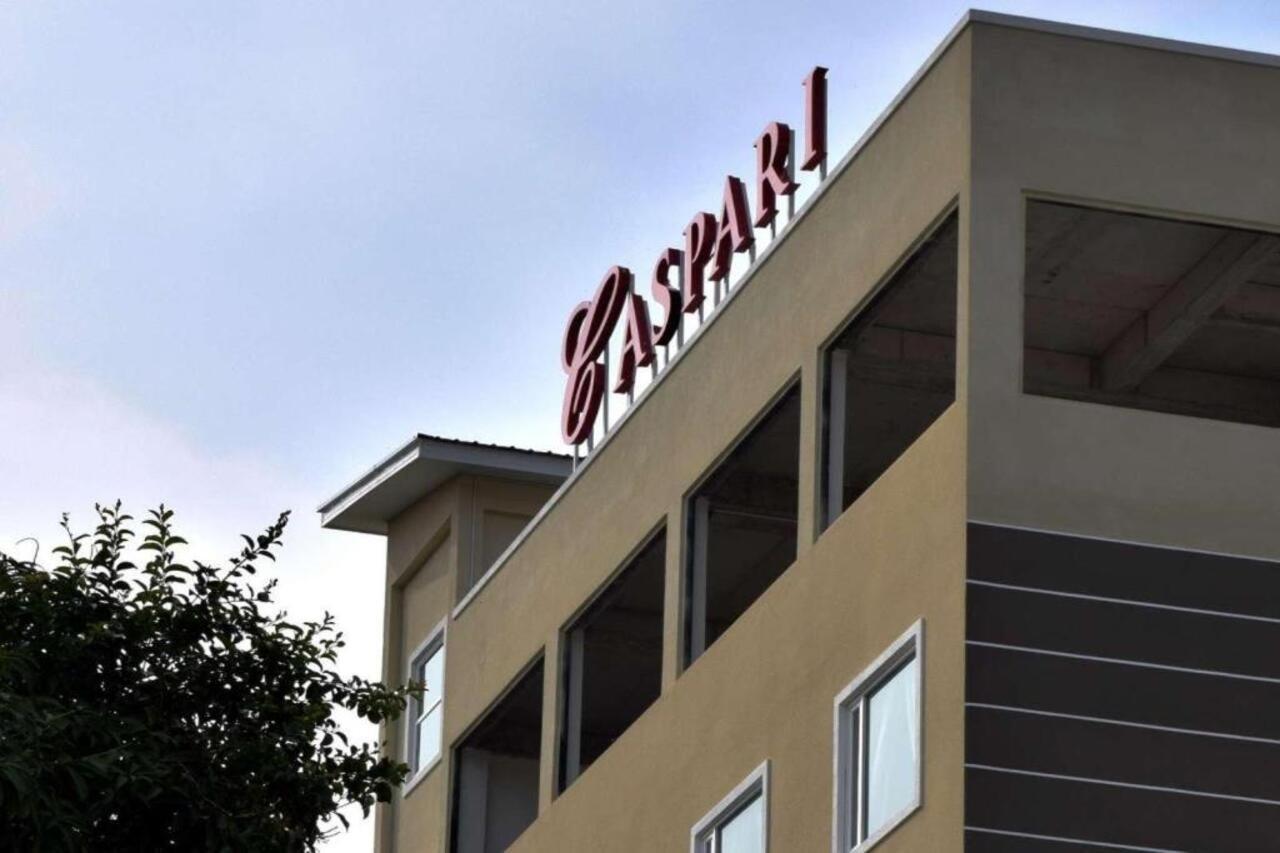 Caspari Hotel Тампин Екстериор снимка